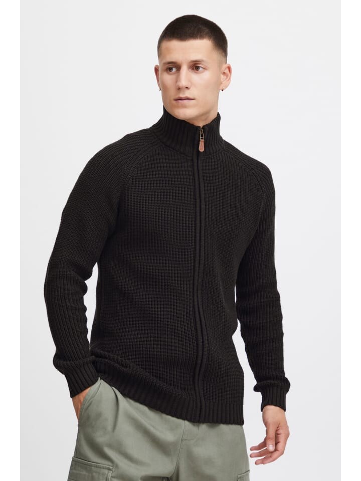 Кардиган !SOLID, черный
Кардиган !SOLID, черный