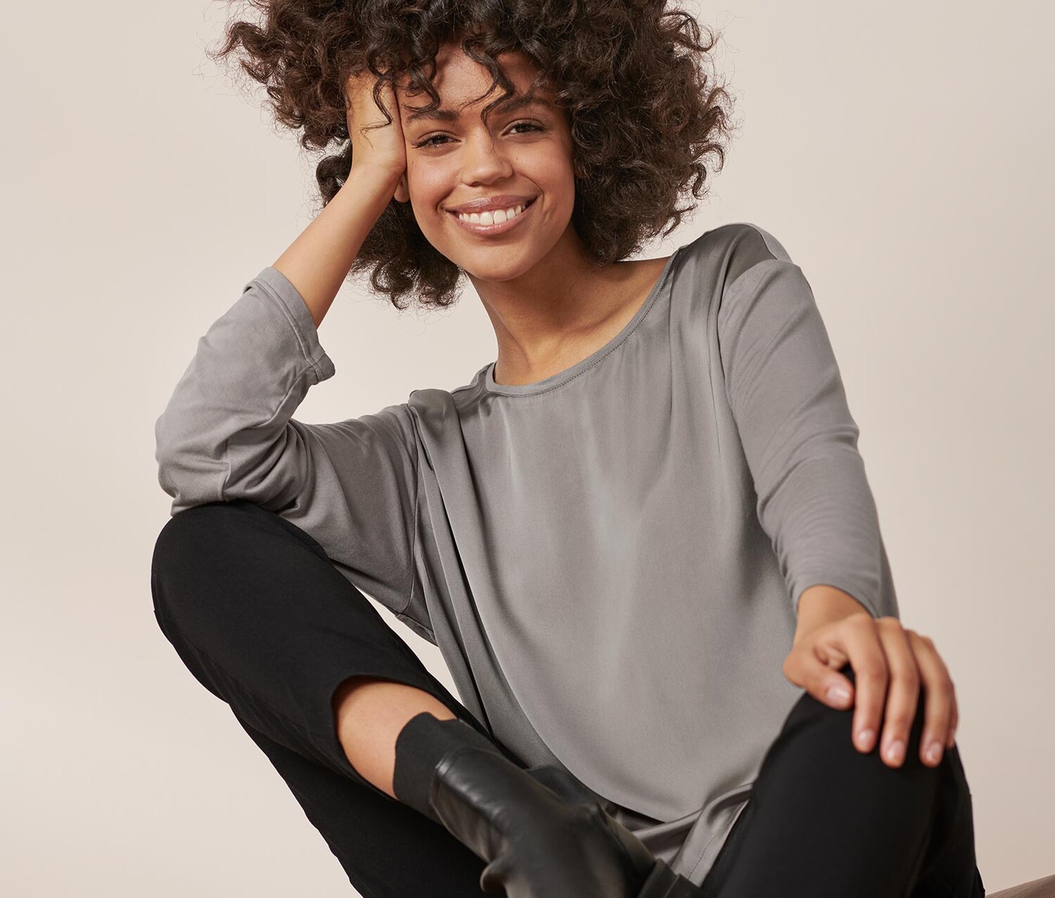 Блузка-рубашка из микса материалов Tchibo, серо-коричневый
Блузка-рубашка из микса материалов Tchibo, серо-коричневый