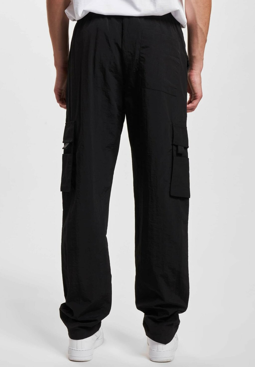 Брюки карго ALE DEF, черный
Брюки карго ALE DEF, черный