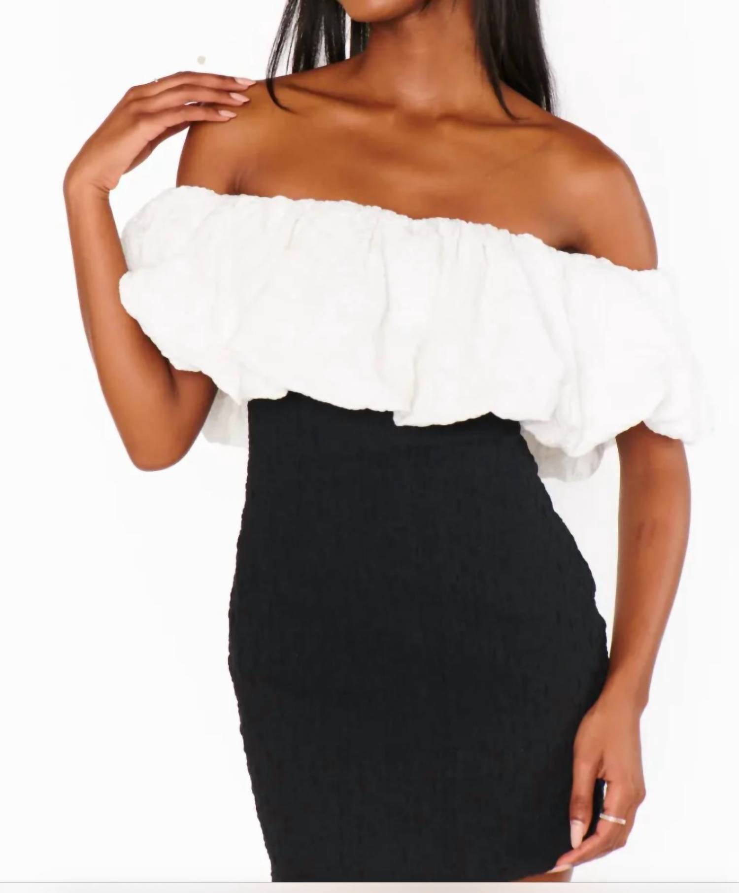 Мини-платье Анита черного цвета Show Me Your Mumu
Мини-платье Анита черного цвета Show Me Your Mumu