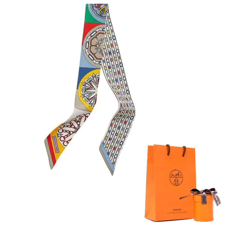 HERMES Шёлковый шарф Mulberry, Yellow/Red
HERMES Шёлковый шарф Mulberry, Yellow/Red