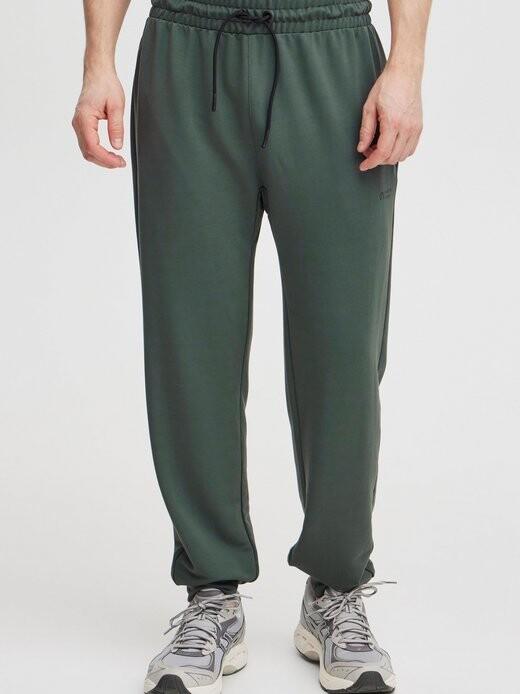 Спортивные штаны nbbraidy m North Bend, хаки
Спортивные штаны nbbraidy m North Bend, хаки