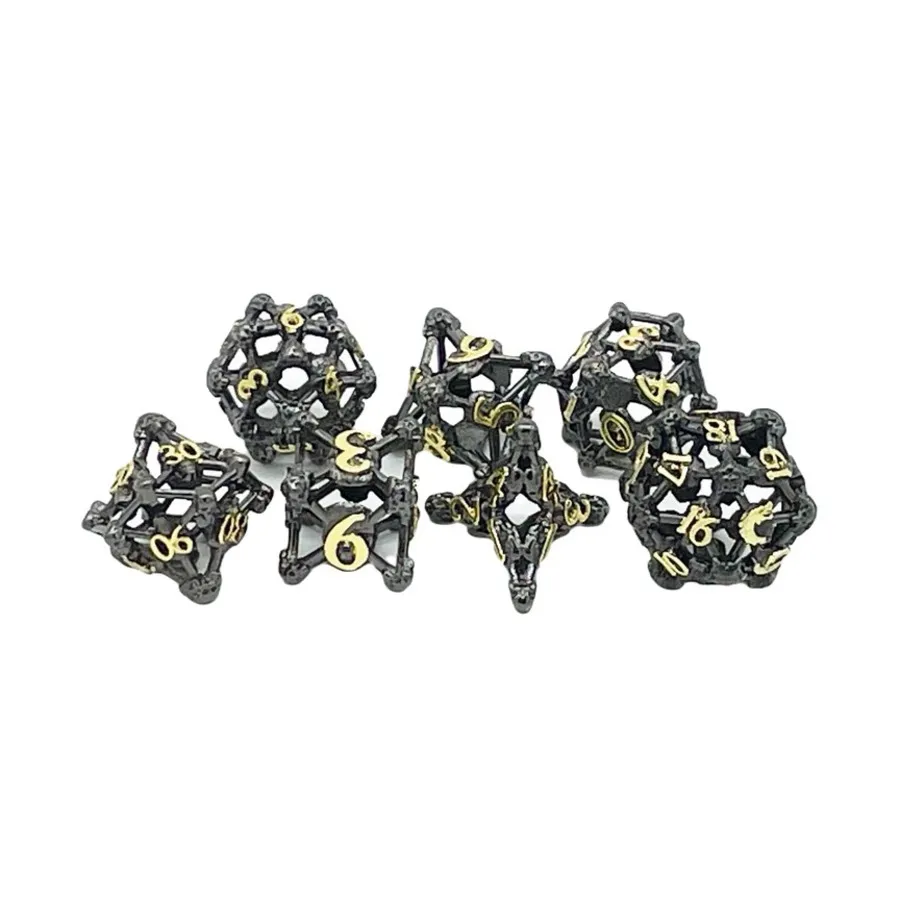 Полые кости черепа — черный никель с золотом (7), Hollow Dice
Полые кости черепа — черный никель с золотом (7), Hollow Dice