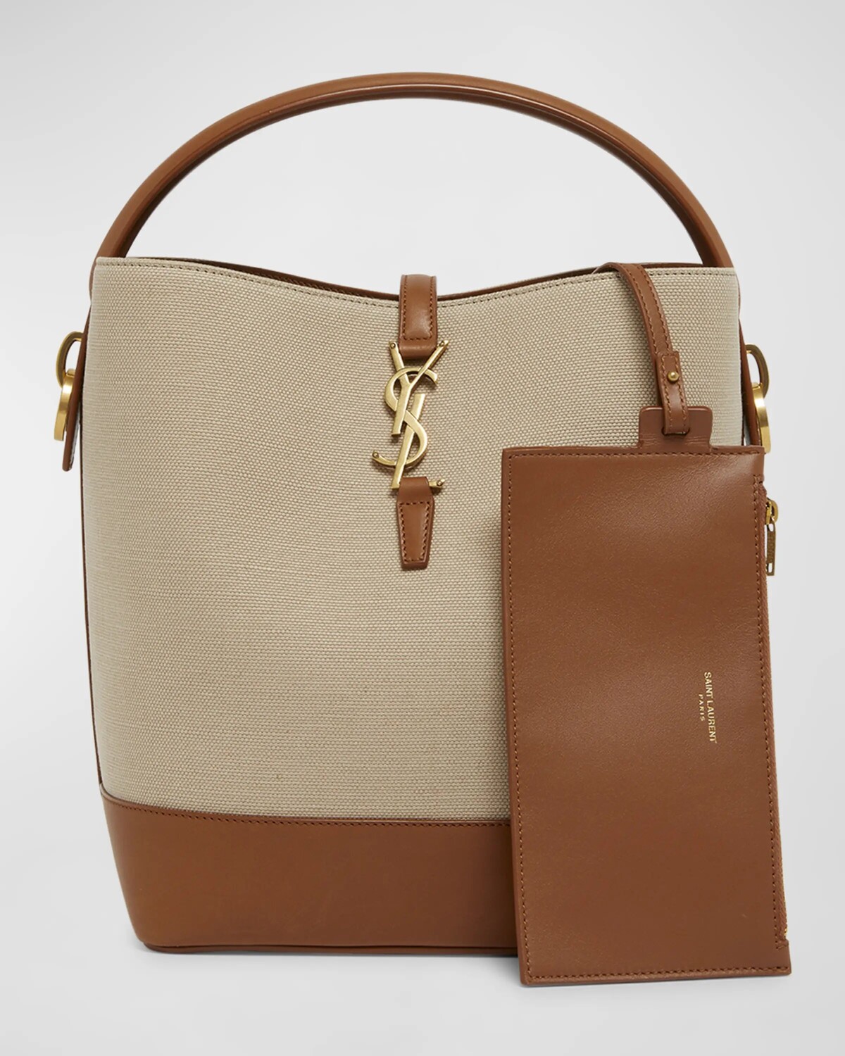 Сумка-мешок Le 37 YSL из холста и кожи Saint Laurent, цвет Desert/Dust Brick
Сумка-мешок Le 37 YSL из холста и кожи Saint Laurent, цвет Desert/Dust Brick