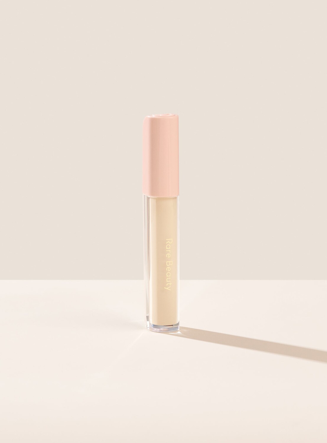 Осветлитель Positive Light под глазами Rare Beauty, цвет light/neutral undertones to brighten fair to light complexions, 4 мл
Осветлитель Positive Light под глазами Rare Beauty, цвет light/neutral undertones to brighten fair to light complexions, 4 мл