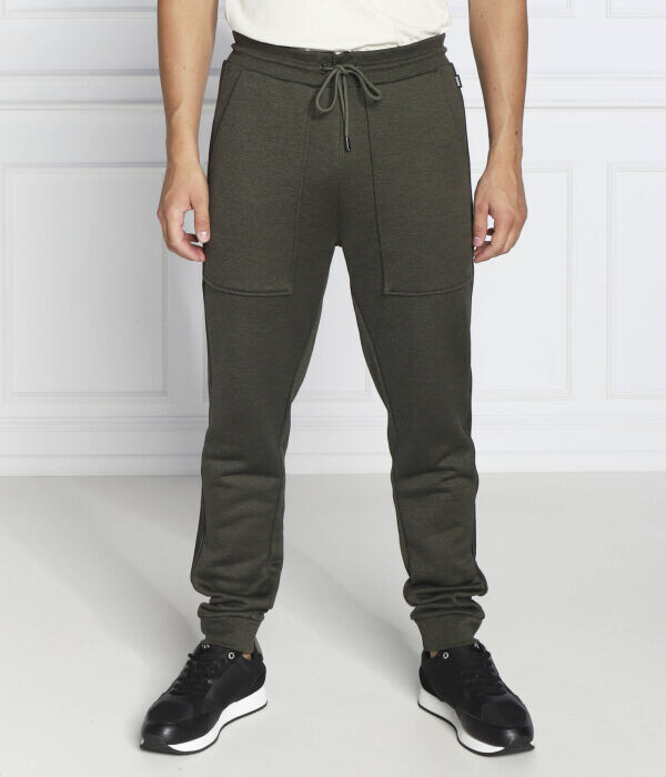 Брюки мужские Boss Ламонт спортивные с накладными карманами, зеленый
Брюки мужские Boss Ламонт спортивные с накладными карманами, зеленый