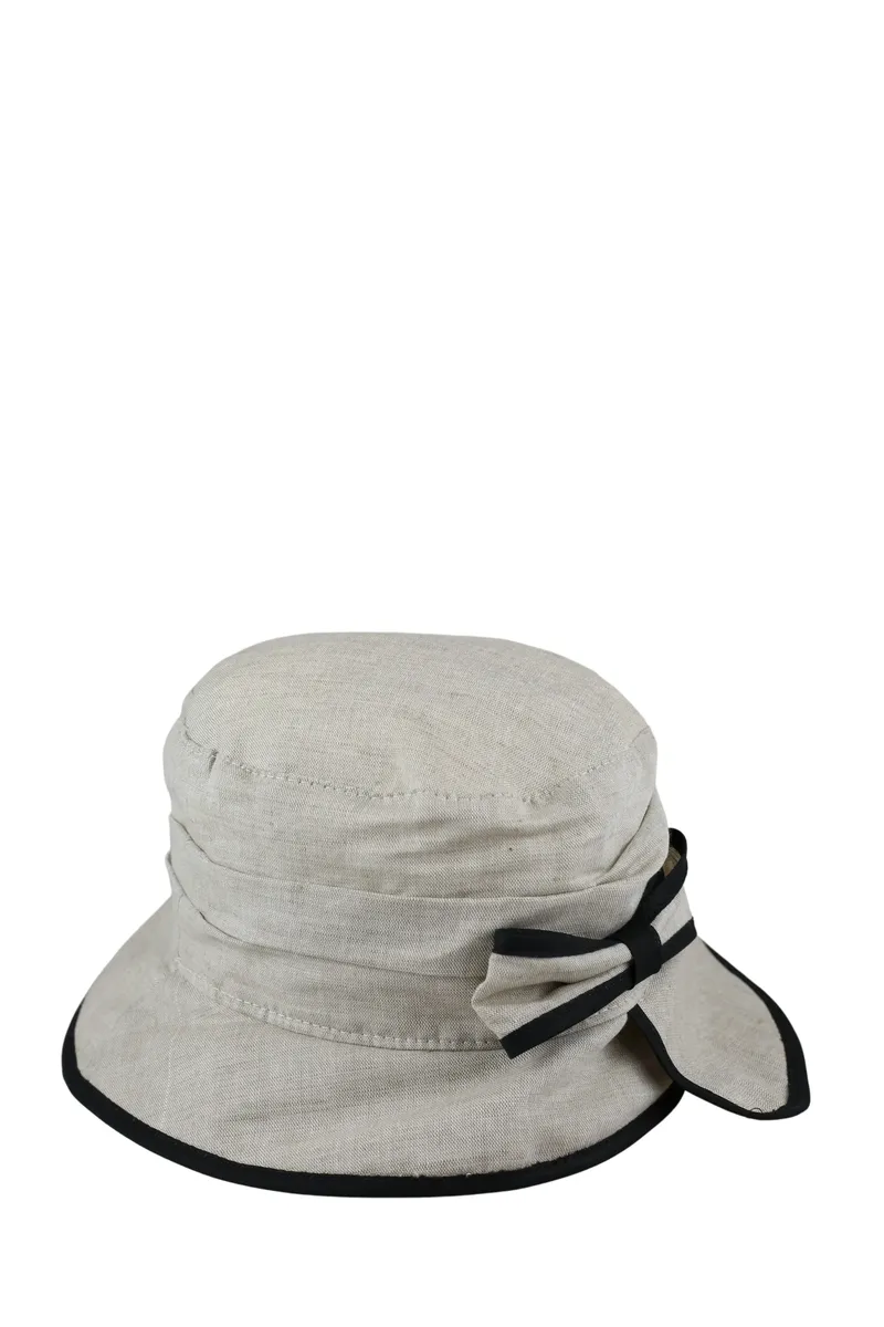COLLEZIONE ALESSANDRO Шляпа от солнца "Fidola" (1 шт.), Производство Италия, черный
COLLEZIONE ALESSANDRO Шляпа от солнца "Fidola" (1 шт.), Производство Италия, черный