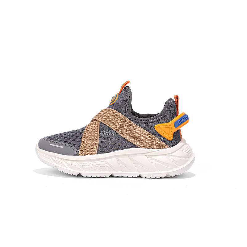 Детские беговые кроссовки K bird Breathable Low Top K-bird, темно-серый
Детские беговые кроссовки K bird Breathable Low Top K-bird, темно-серый
