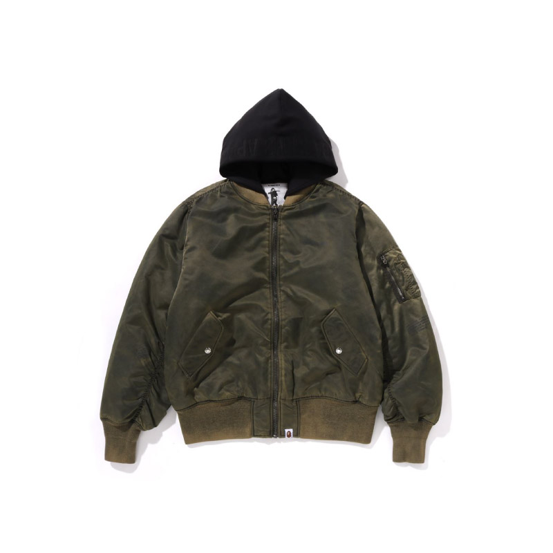 Куртка Bape Nylon MA 1 A BATHING APE, зеленый
Куртка Bape Nylon MA 1 A BATHING APE, зеленый