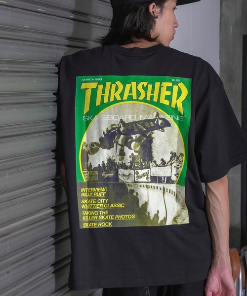 Футболка с коротким рукавом, графическим принтом на спине, коллаборация Manhattan Portage и Thrasher Magazine, черная
Футболка с коротким рукавом, графическим принтом на спине, коллаборация Manhattan Portage и Thrasher Magazine, черная