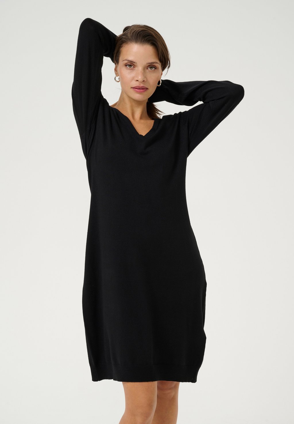 Платье-джемпер MONA Kaffe, черный
Платье-джемпер MONA Kaffe, черный