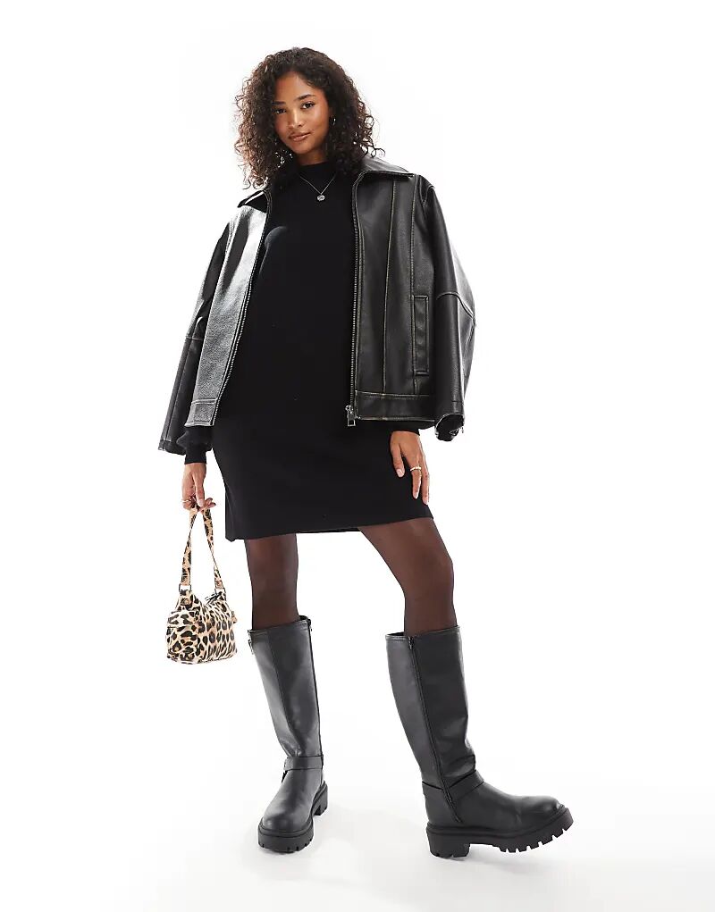 Трикотажное мини-платье с воротником-воронкой ЧЕРНОГО цвета Vero Moda
Трикотажное мини-платье с воротником-воронкой ЧЕРНОГО цвета Vero Moda