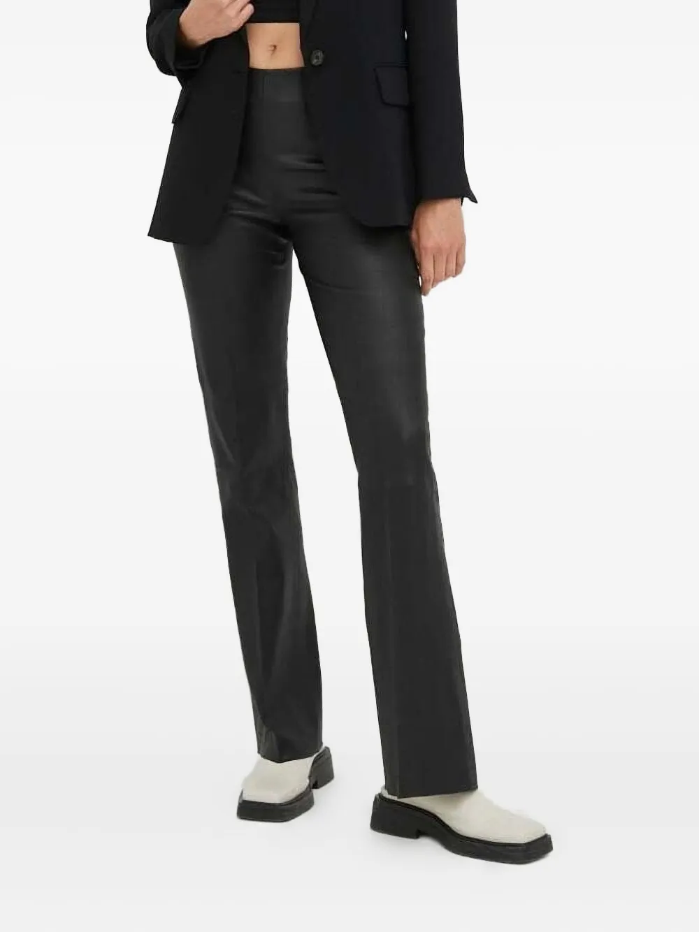 Кожаные расклешенные брюки Day Birger Et Mikkelsen, черный
Кожаные расклешенные брюки Day Birger Et Mikkelsen, черный