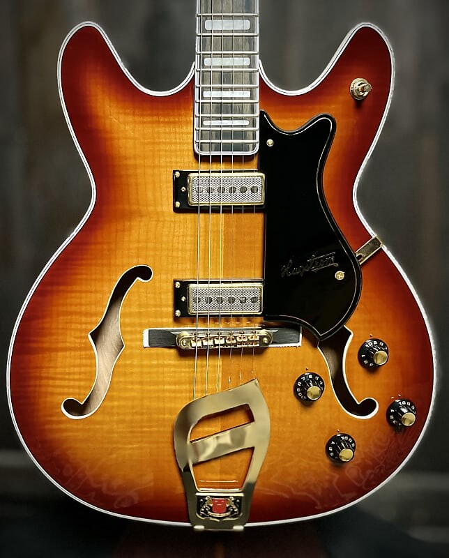 Электрогитара Hagstrom '67 Viking II Limited-Edition Hollowbody Electric Guitar Vintage Sunburst
Электрогитара Hagstrom '67 Viking II Limited-Edition Hollowbody Electric Guitar Vintage Sunburst