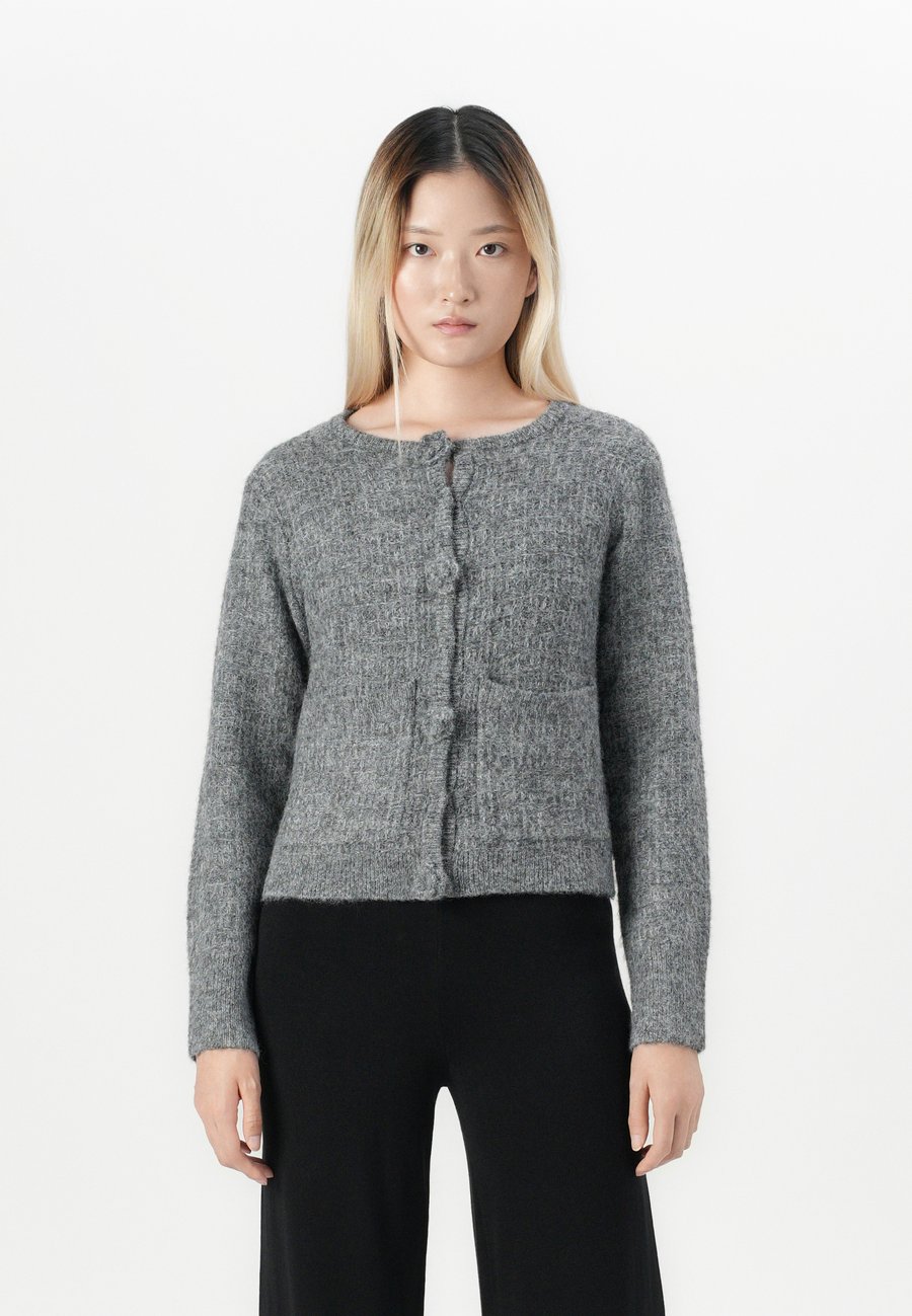 Кардиган Vero Moda VMBLOSSOM O-NECK, Medium Grey Melange/Mottled Grey
Кардиган Vero Moda VMBLOSSOM O-NECK, Medium Grey Melange/Mottled Grey