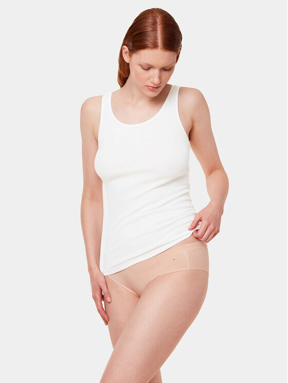 Топ приталенного кроя Triumph, белый
Топ приталенного кроя Triumph, белый