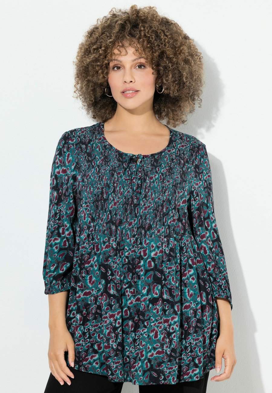 Блуза Ulla Popken Blouse, Petrol Green/Teal
Блуза Ulla Popken Blouse, Petrol Green/Teal