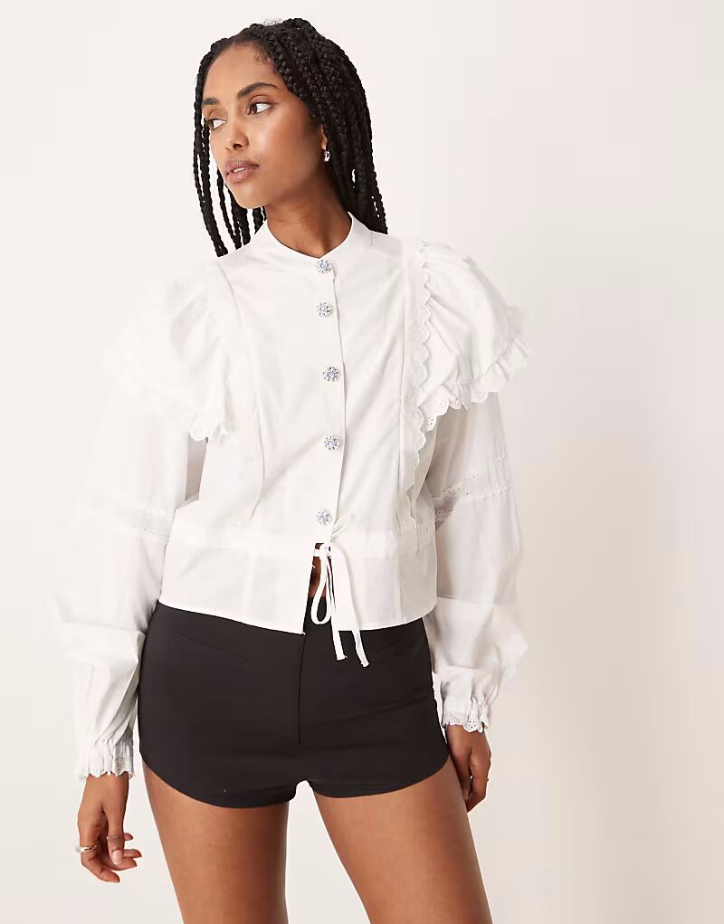 Блузка Sister Jane Sweet Pea с оборками белого цвета
Блузка Sister Jane Sweet Pea с оборками белого цвета