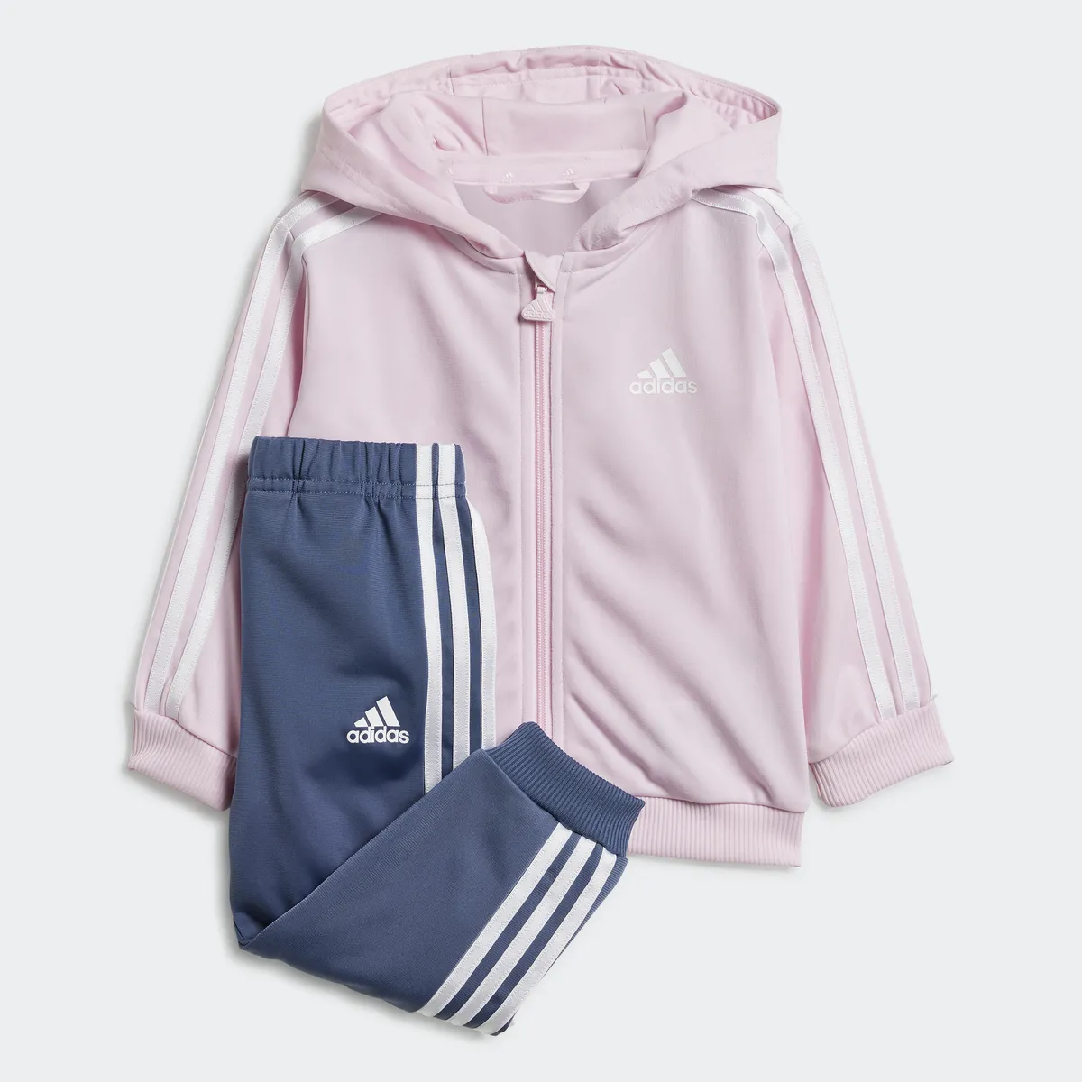 Спортивный костюм Adidas Sportswear "I 3S SHINY TS" (2 шт.), для малышей и малышей, белый
Спортивный костюм Adidas Sportswear "I 3S SHINY TS" (2 шт.), для малышей и малышей, белый