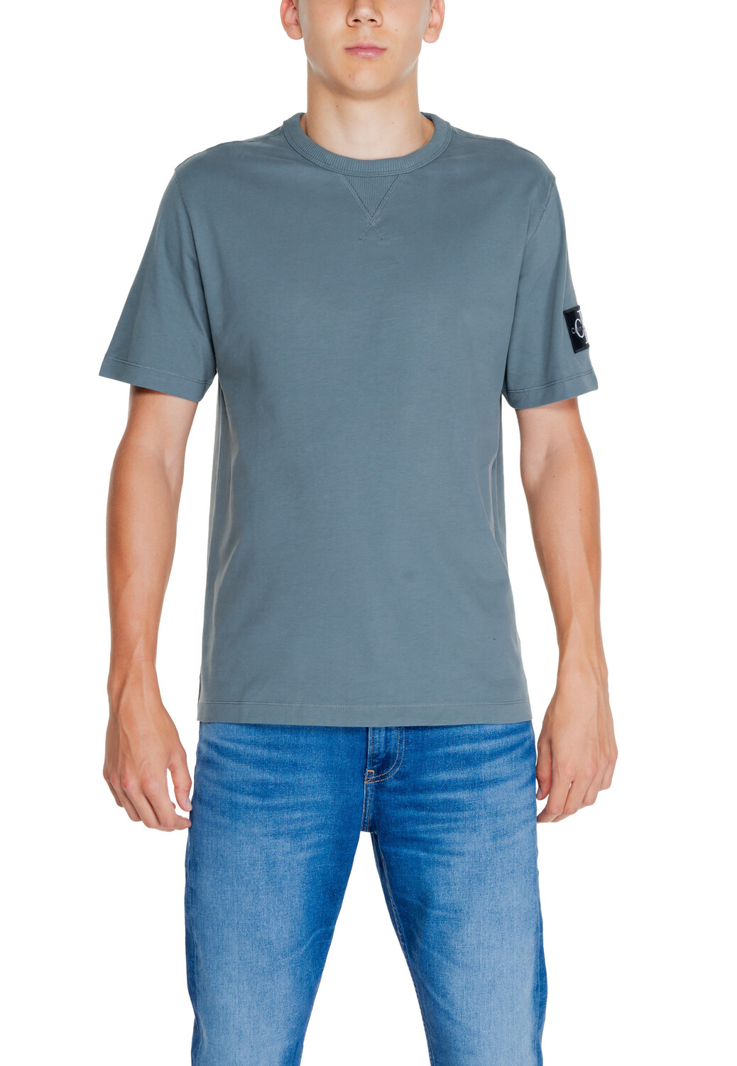 Футболка мужская Calvin Klein Jeans однотонная, серый
Футболка мужская Calvin Klein Jeans однотонная, серый