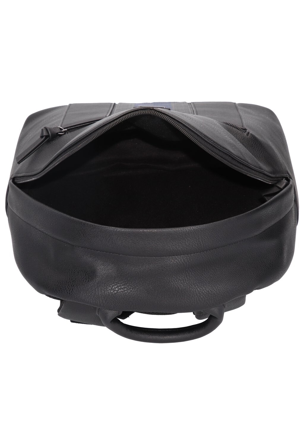 Рюкзак TYSSER Ted Baker, черный
Рюкзак TYSSER Ted Baker, черный