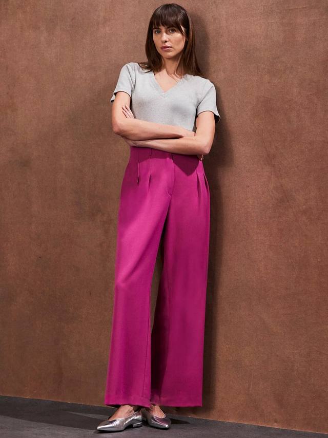 Брюки с высокой талией Ro&Zo, цвет Fuchsia
Брюки с высокой талией Ro&Zo, цвет Fuchsia