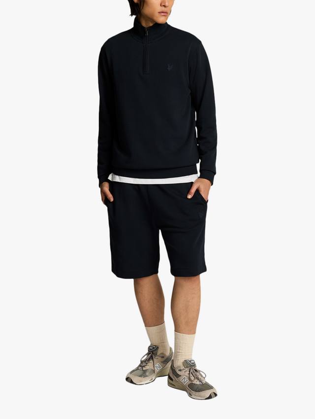 Спортивные шорты из тончайшего хлопка с завязками Lyle & Scott, темно-синий 
Спортивные шорты из тончайшего хлопка с завязками Lyle & Scott, темно-синий