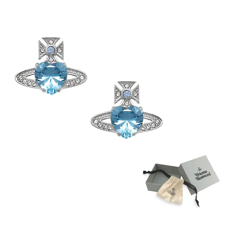 Серьги в форме сердца Vivienne Westwood
Серьги в форме сердца Vivienne Westwood