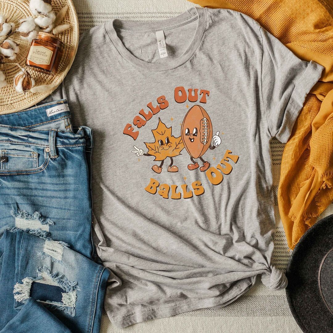 Футболка с короткими рукавами и рисунком Falls Out Balls Out Simply Sage Market
Футболка с короткими рукавами и рисунком Falls Out Balls Out Simply Sage Market