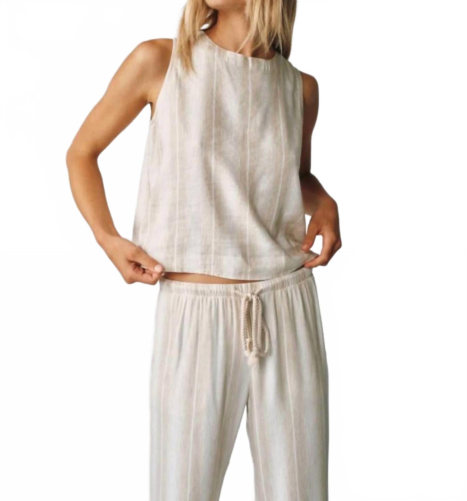 Топ без рукавов с застежкой на пуговицы сзади, в полоску "Позитано" Bella Dahl, positano stripe
Топ без рукавов с застежкой на пуговицы сзади, в полоску "Позитано" Bella Dahl, positano stripe