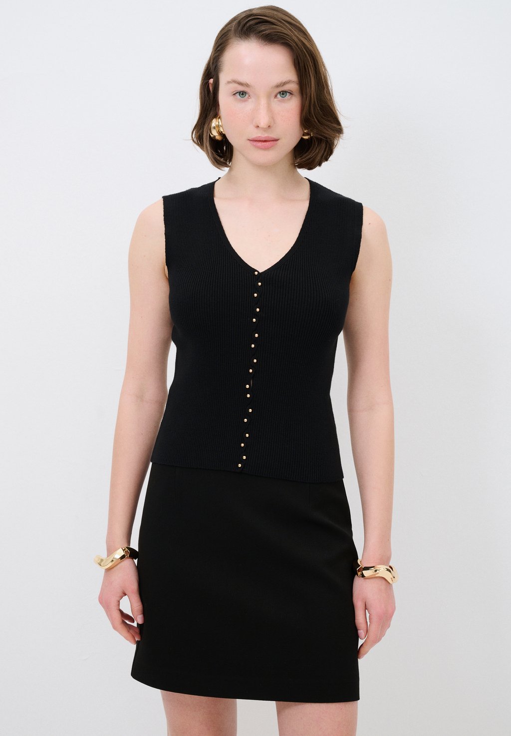 Топ PEARL DETAILED adL, черный
Топ PEARL DETAILED adL, черный