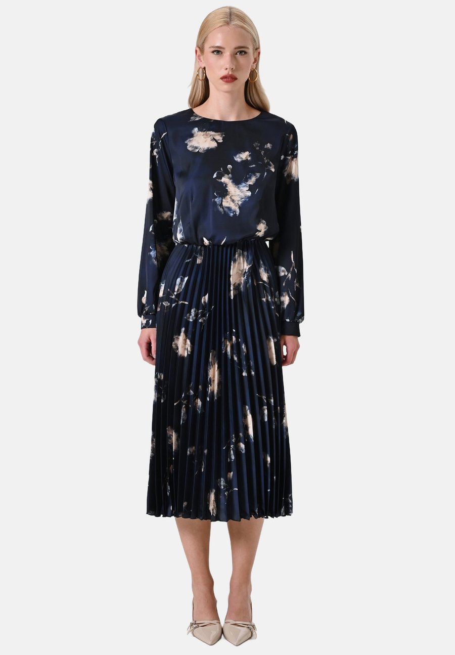 Платье Rinascimento Day dress, Blue
Платье Rinascimento Day dress, Blue