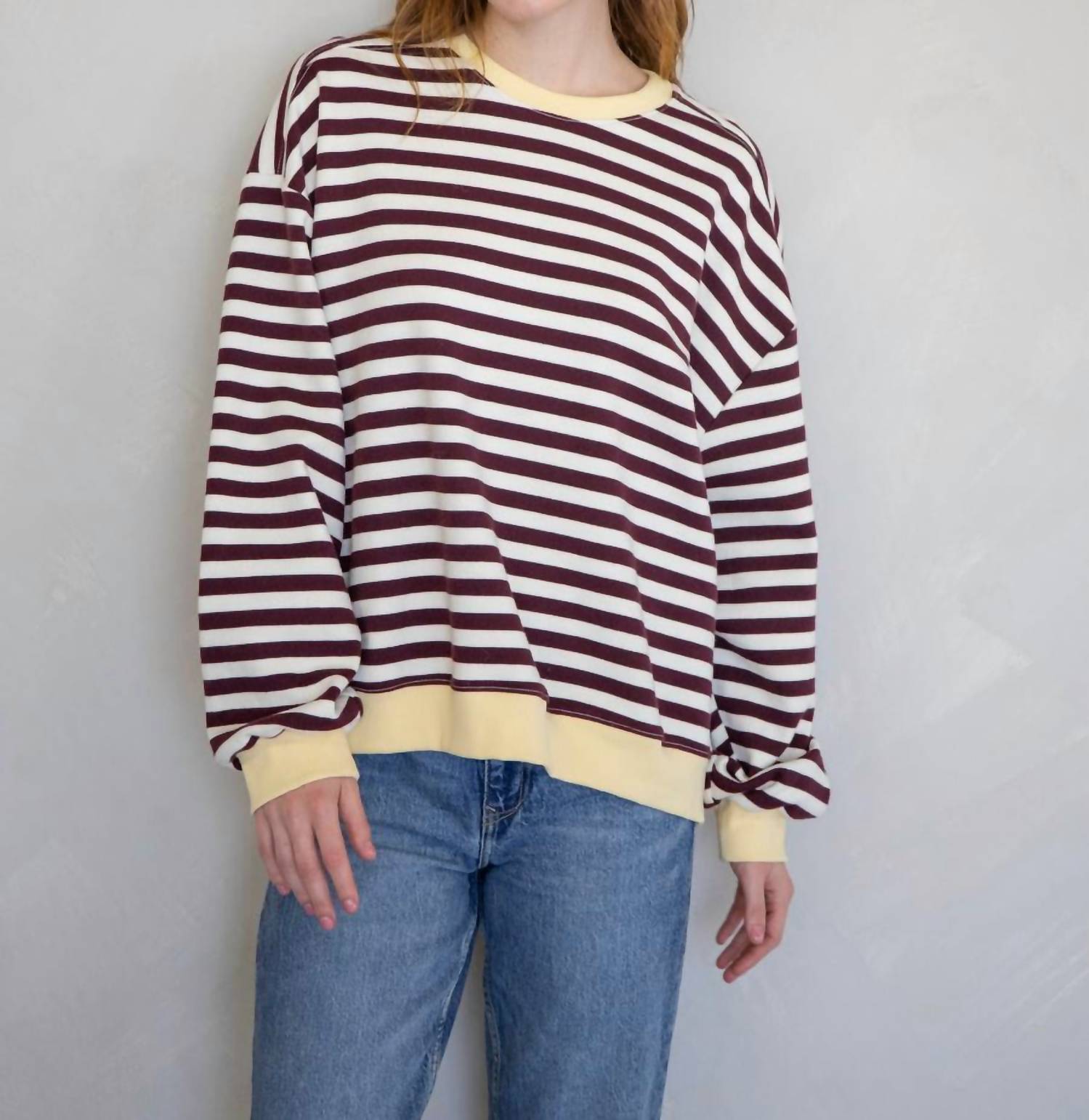 Свитшот Porter Top цвета масла Things Between, Butter 
Свитшот Porter Top цвета масла Things Between, Butter