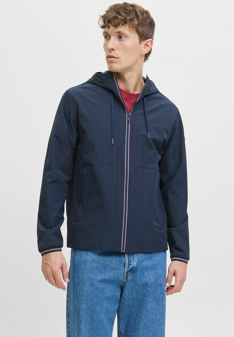 Куртка Jack & Jones Outdoor jacket, Seaborne/Dark Blue
Куртка Jack & Jones Outdoor jacket, Seaborne/Dark Blue