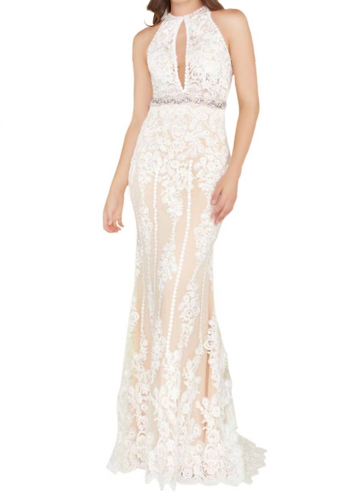 Рискованное прозрачное платье с вышивкой в цвете слоновая кость/телесный Mac Duggal
Рискованное прозрачное платье с вышивкой в цвете слоновая кость/телесный Mac Duggal