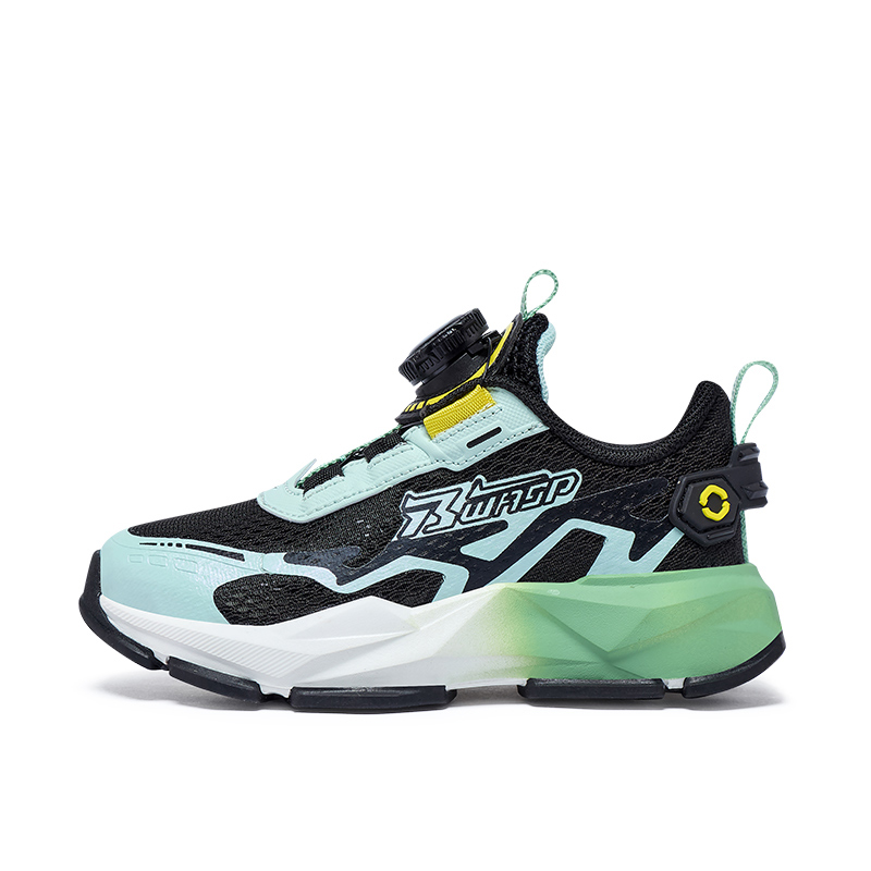 Детские кроссовки для бега BIG WASP, черный/зеленый
Детские кроссовки для бега BIG WASP, черный/зеленый