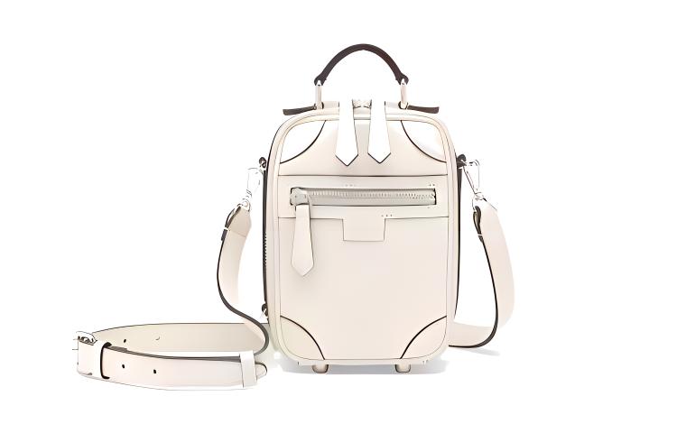 Сумка через плечо мини-кроссбоди из телячьей кожи мужская белая FENDI
Сумка через плечо мини-кроссбоди из телячьей кожи мужская белая FENDI