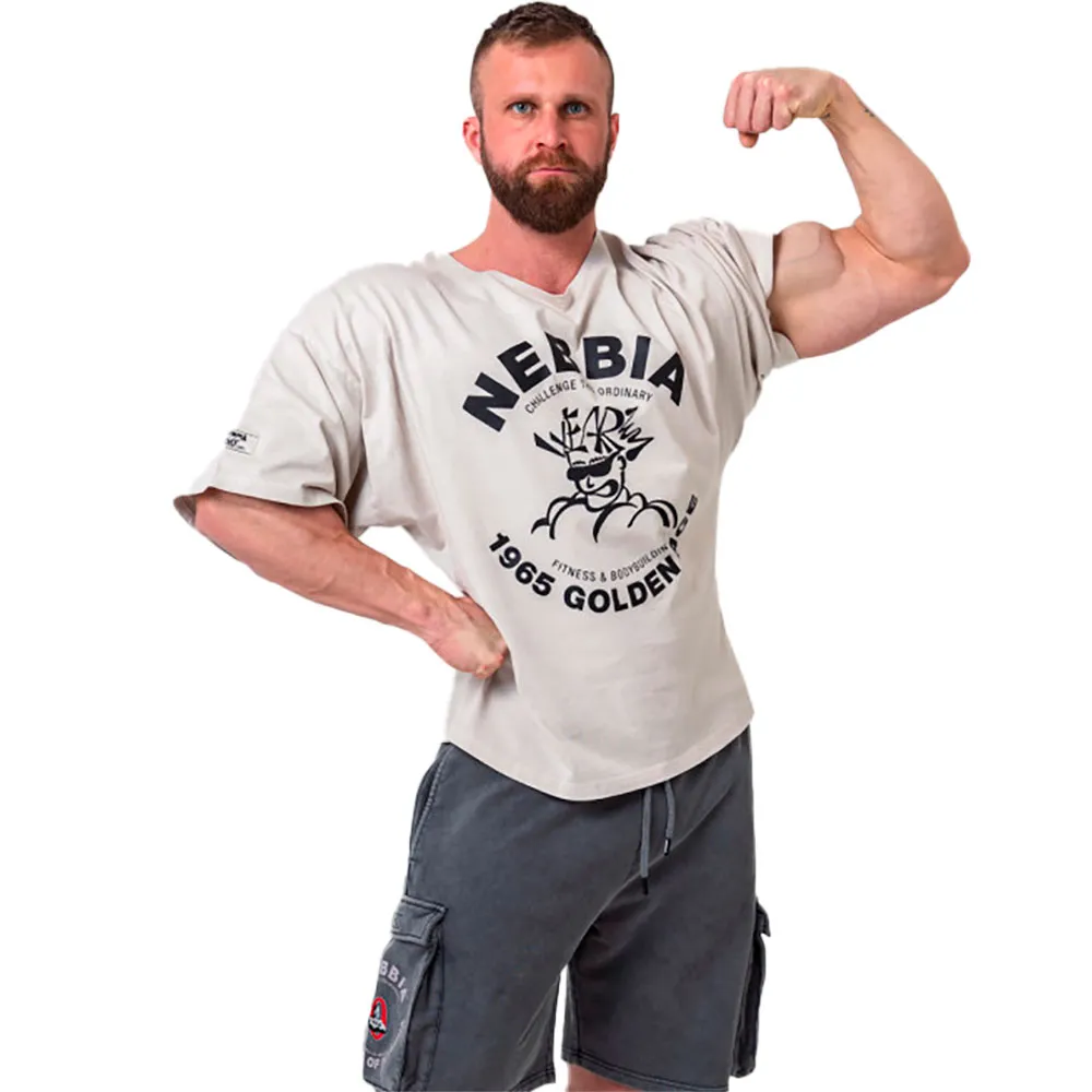 Футболка Nebbia Washed rag top golden age 788, серый
Футболка Nebbia Washed rag top golden age 788, серый