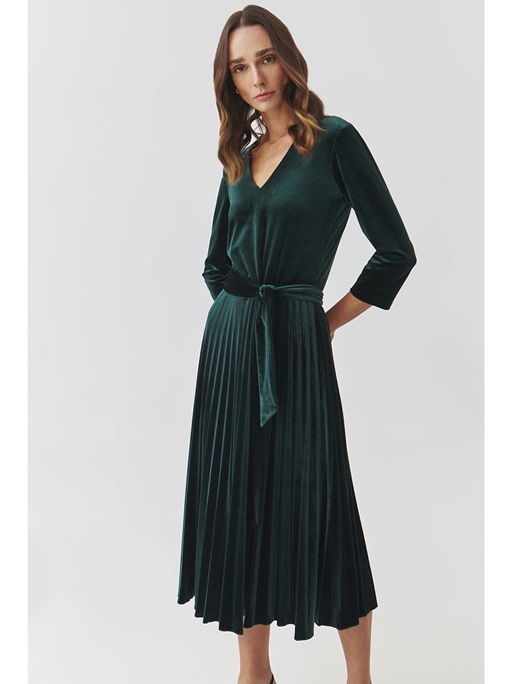 Платье Аниками зеленого цвета TATUUM
Платье Аниками зеленого цвета TATUUM