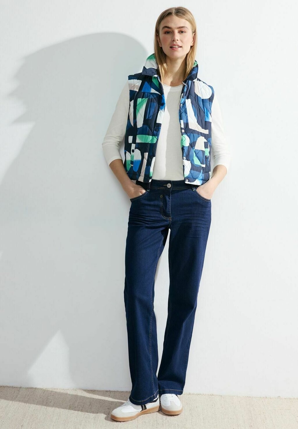 Топ с длинными рукавами BASIC Cecil, кремовый
Топ с длинными рукавами BASIC Cecil, кремовый