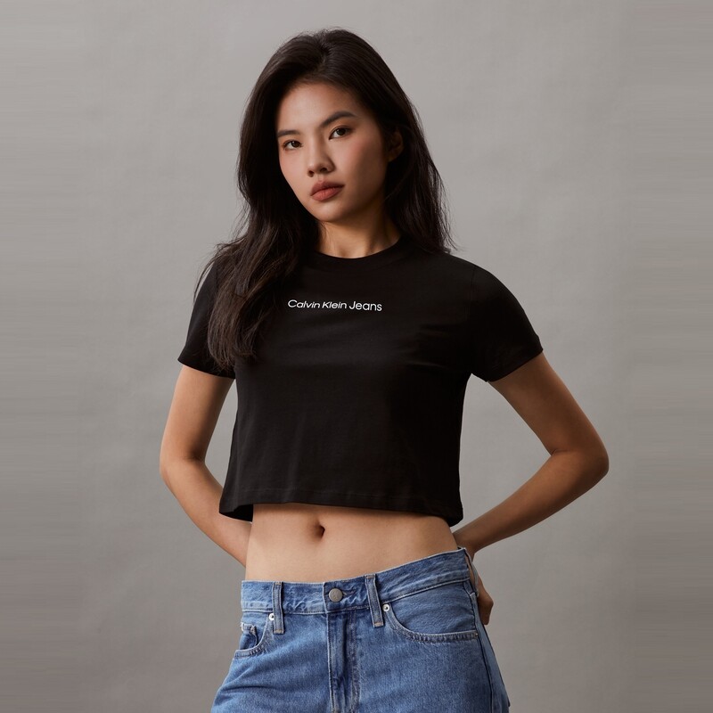 Футболка женская Calvin Klein Jeans с короткими рукавами и принтом букв, черный
Футболка женская Calvin Klein Jeans с короткими рукавами и принтом букв, черный