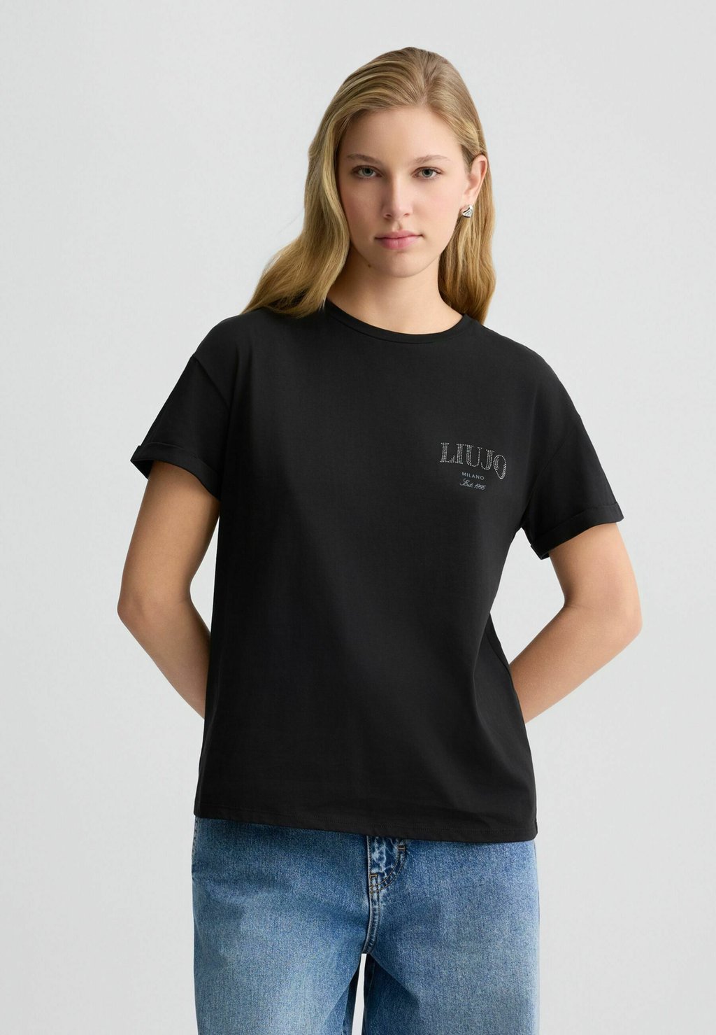 Футболка с принтом LIU JO, черный
Футболка с принтом LIU JO, черный