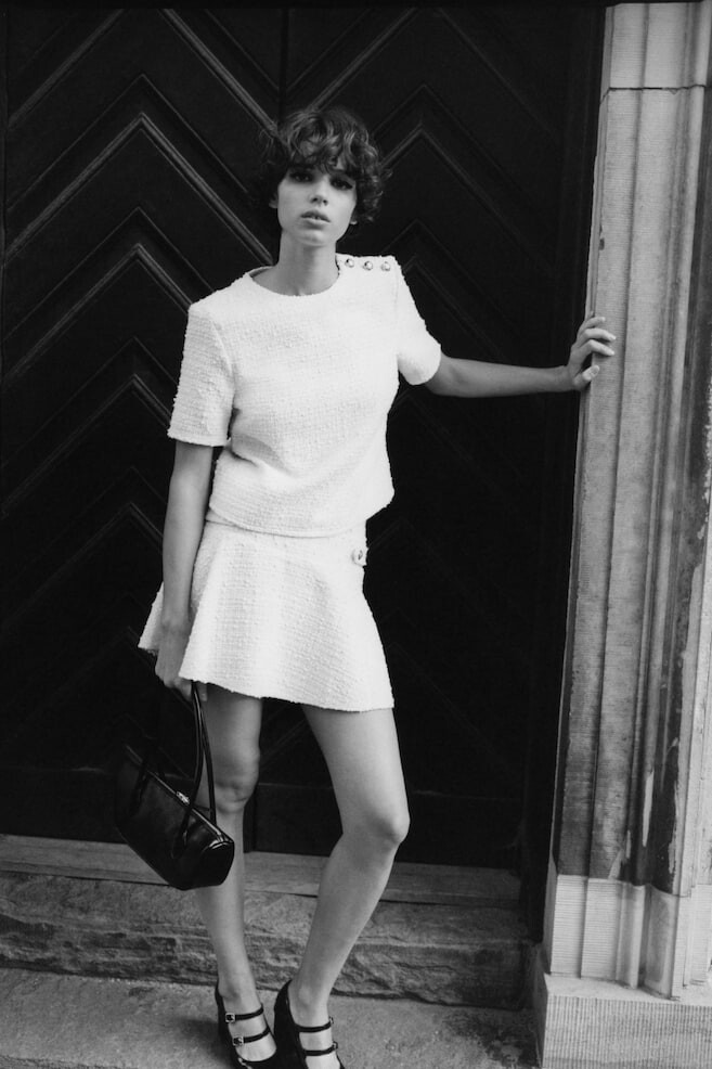 Блузка из ткани букле H&M, белый
Блузка из ткани букле H&M, белый