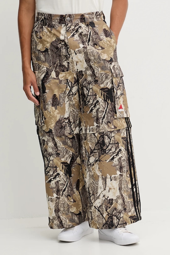 Хлопковые брюки OG Camo Pant Adidas Originals, бежевый
Хлопковые брюки OG Camo Pant Adidas Originals, бежевый