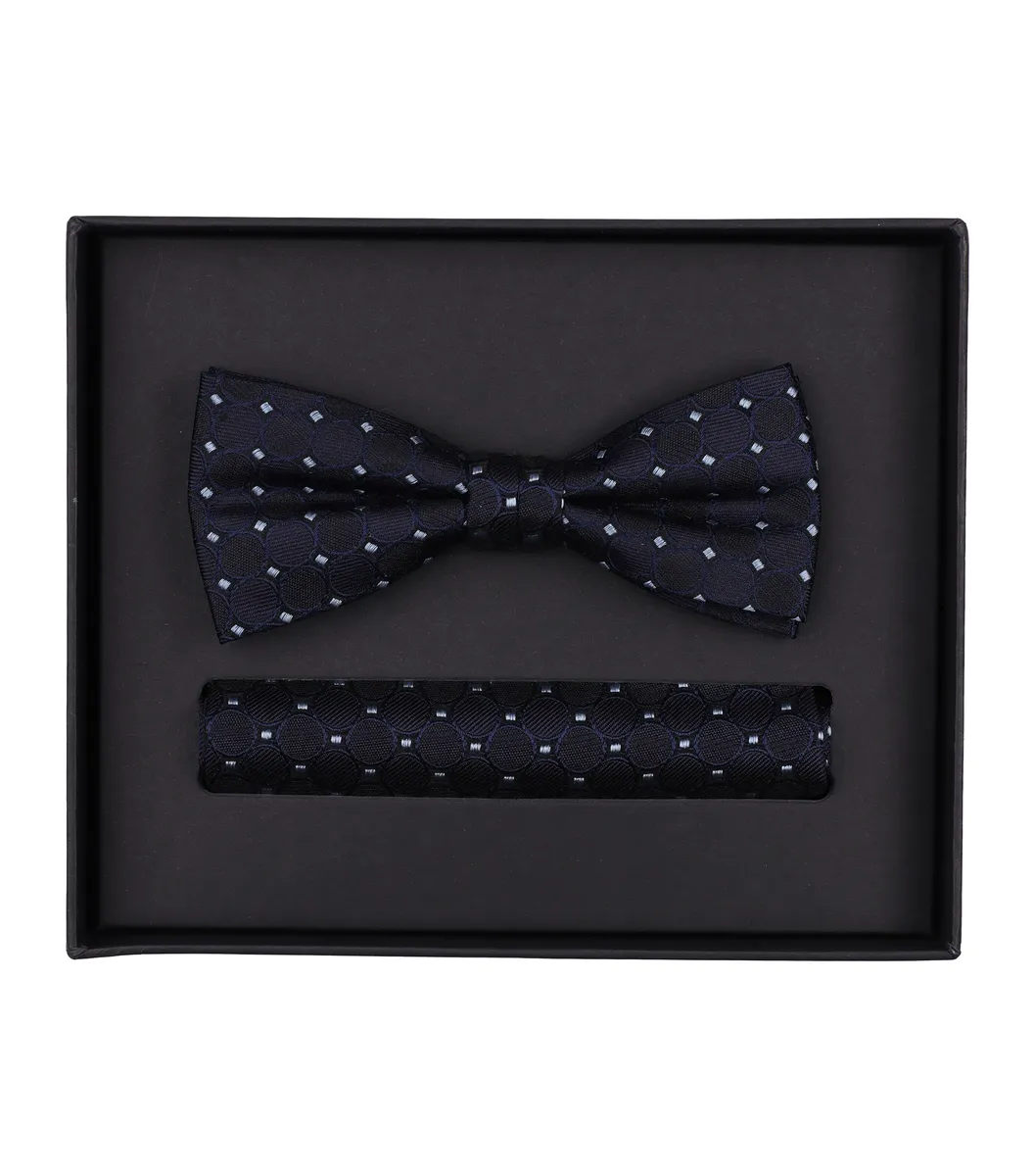Галстук-бабочка VENTI "Комплект из галстука-бабочки и нагрудного платка VENTI с рисунком", синий
Галстук-бабочка VENTI "Комплект из галстука-бабочки и нагрудного платка VENTI с рисунком", синий