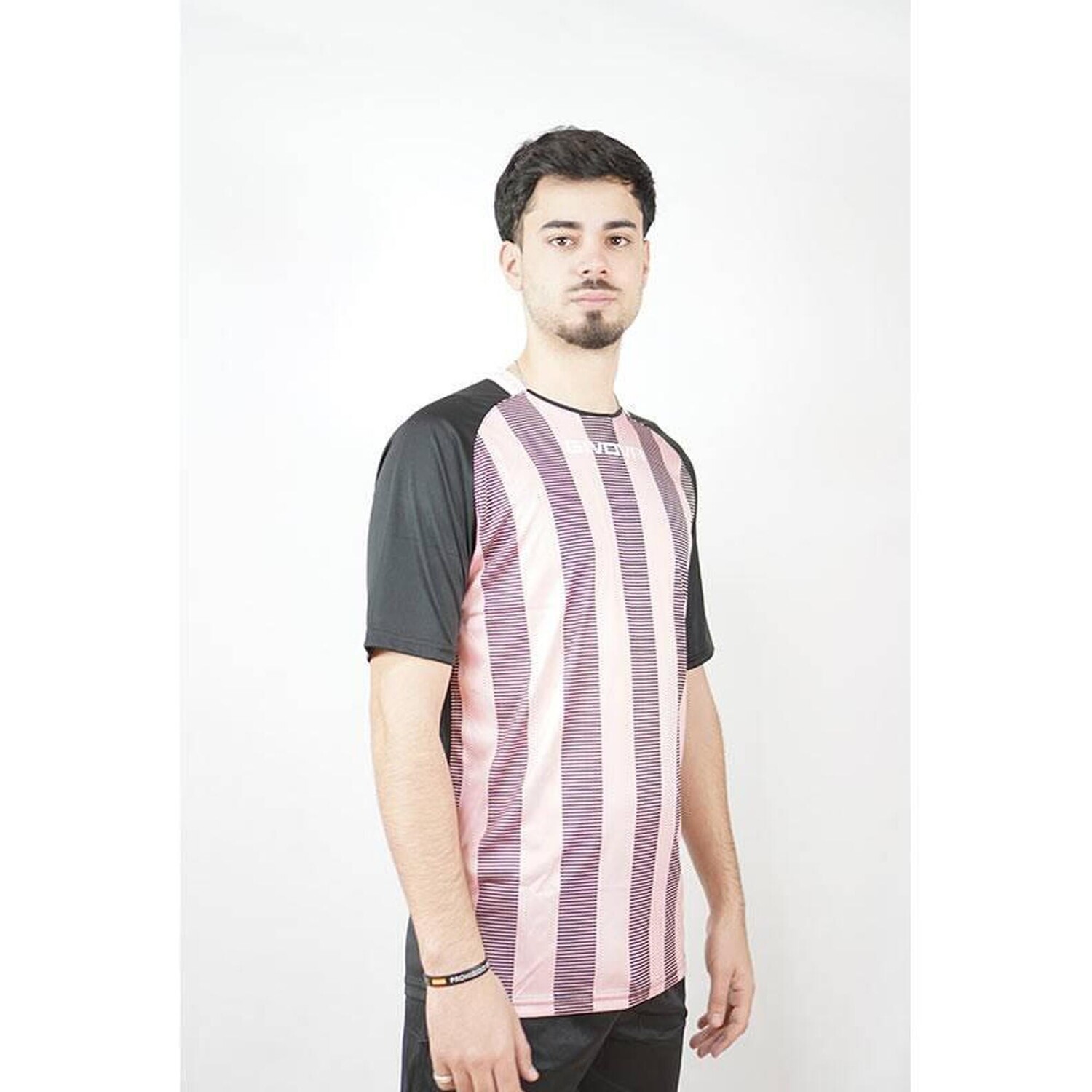 Футболка Givova Tratto розовая/черная из полиэстера
Футболка Givova Tratto розовая/черная из полиэстера