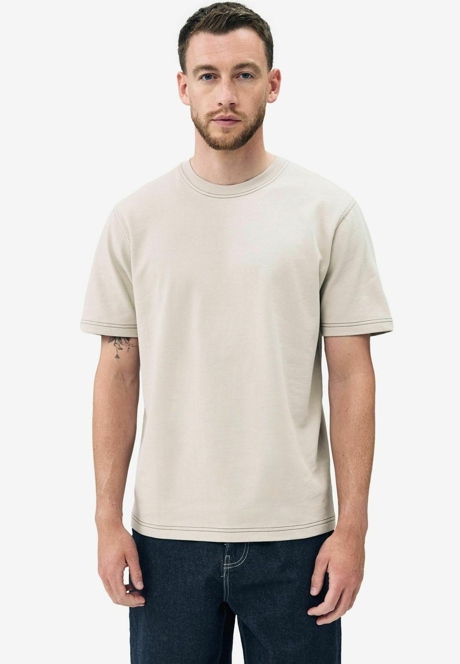 Футболка Next T-SHIRT., Putty Contrast Stitch/Beige
Футболка Next T-SHIRT., Putty Contrast Stitch/Beige