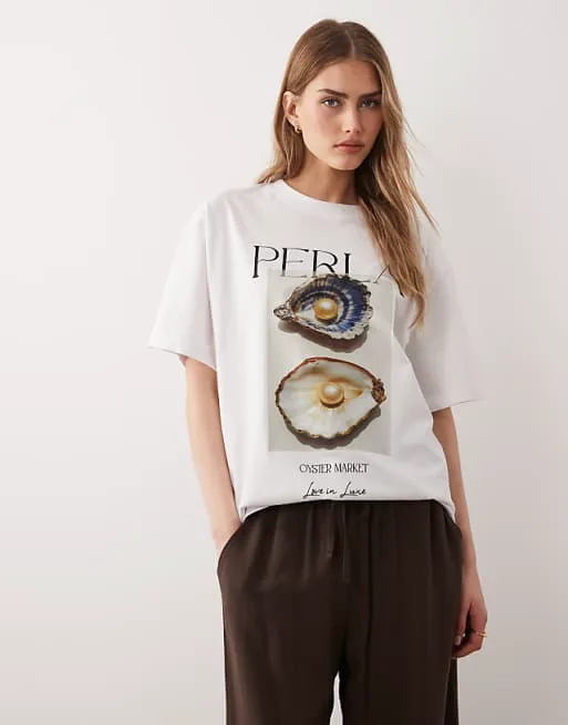 Белый свободный топ с короткими рукавами и изображением устриц ASOS DESIGN
Белый свободный топ с короткими рукавами и изображением устриц ASOS DESIGN