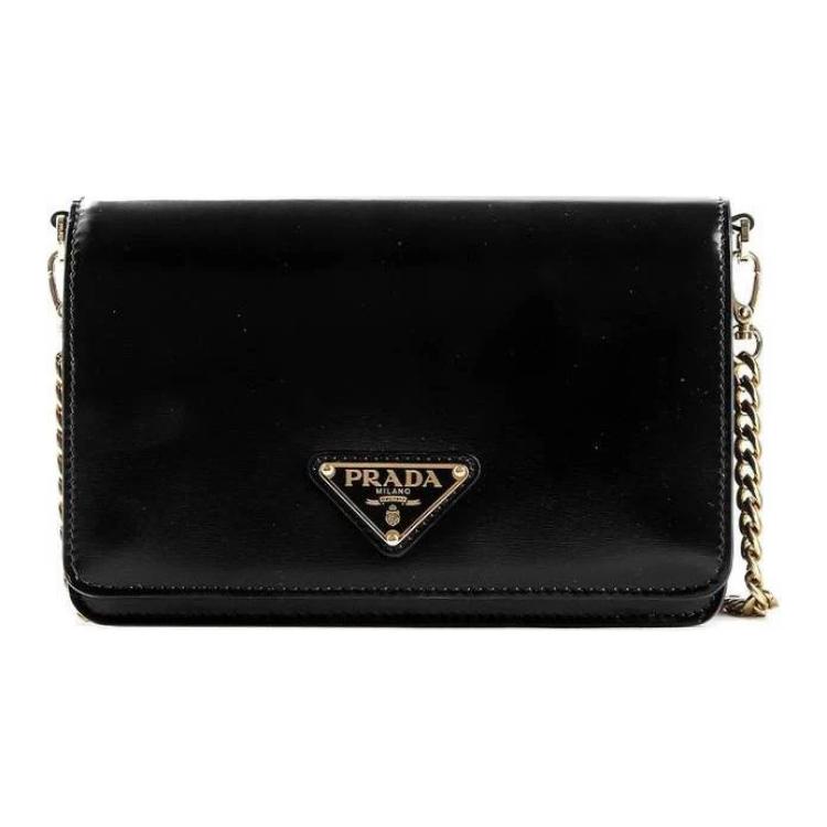 PRADA Треугольная кожаная сумка через плечо женская черная
PRADA Треугольная кожаная сумка через плечо женская черная