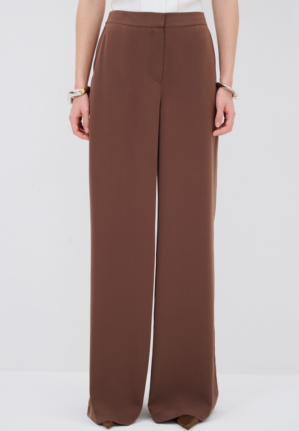 Брюки adL, коричневый
Брюки adL, коричневый